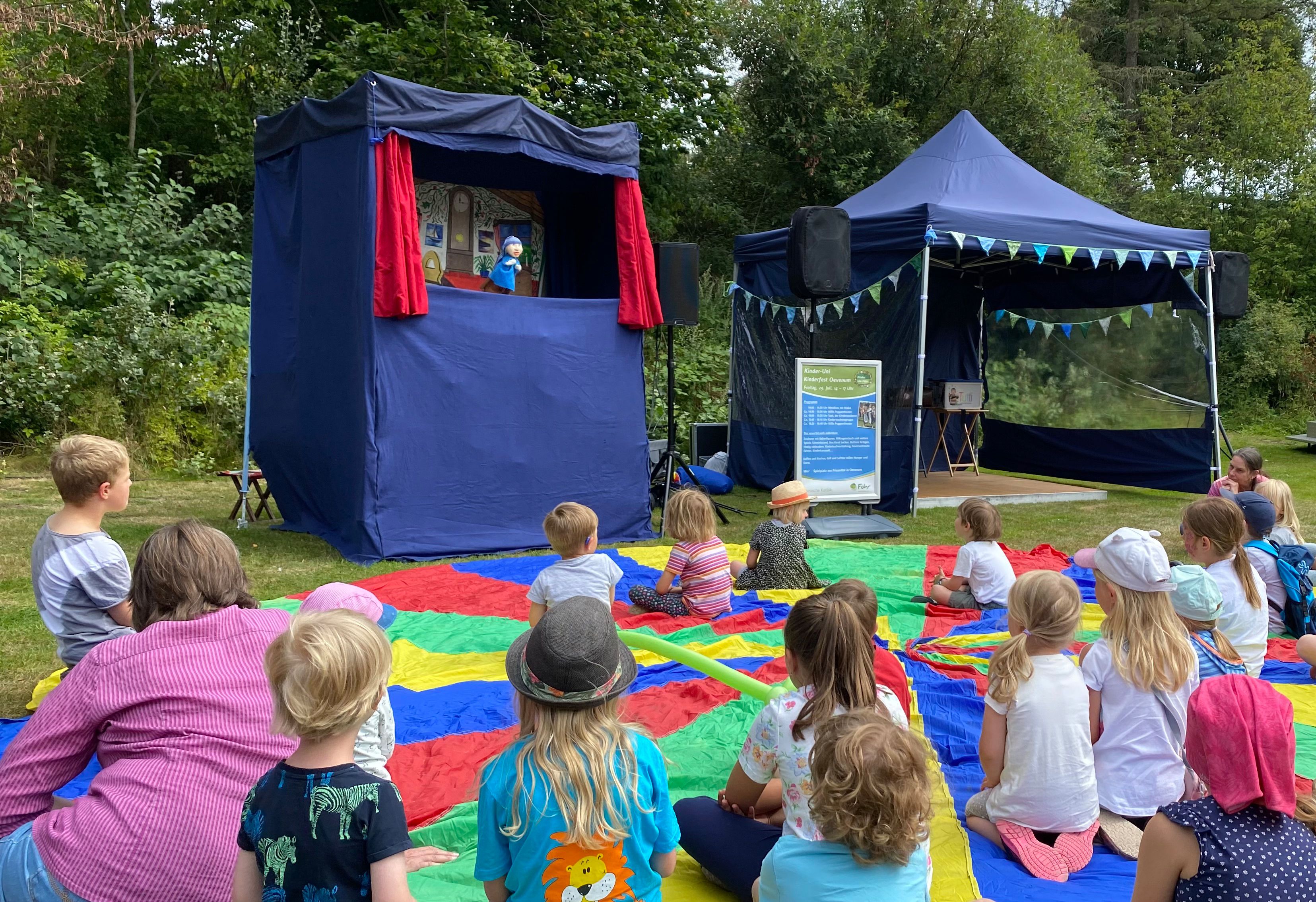 Puppentheater beim Kinderfest der Kinder-Uni Föhr.